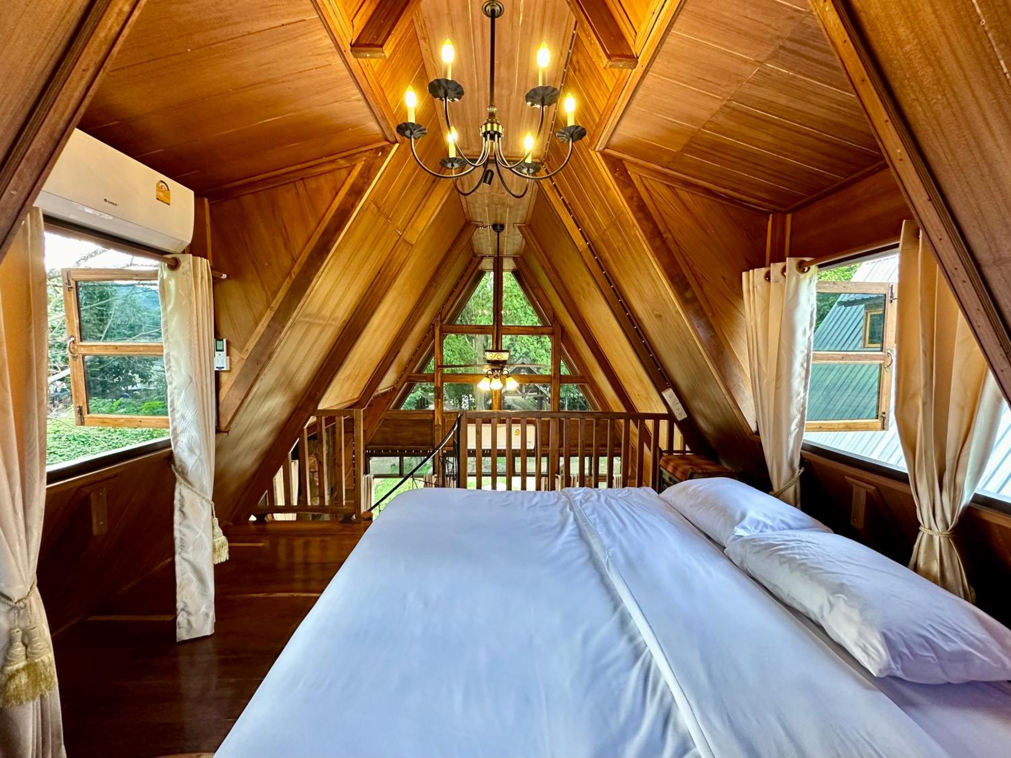 Hotel Ban Kaew Mo Ra Glamping & Restaurant Pang Mapha Exteriér fotografie