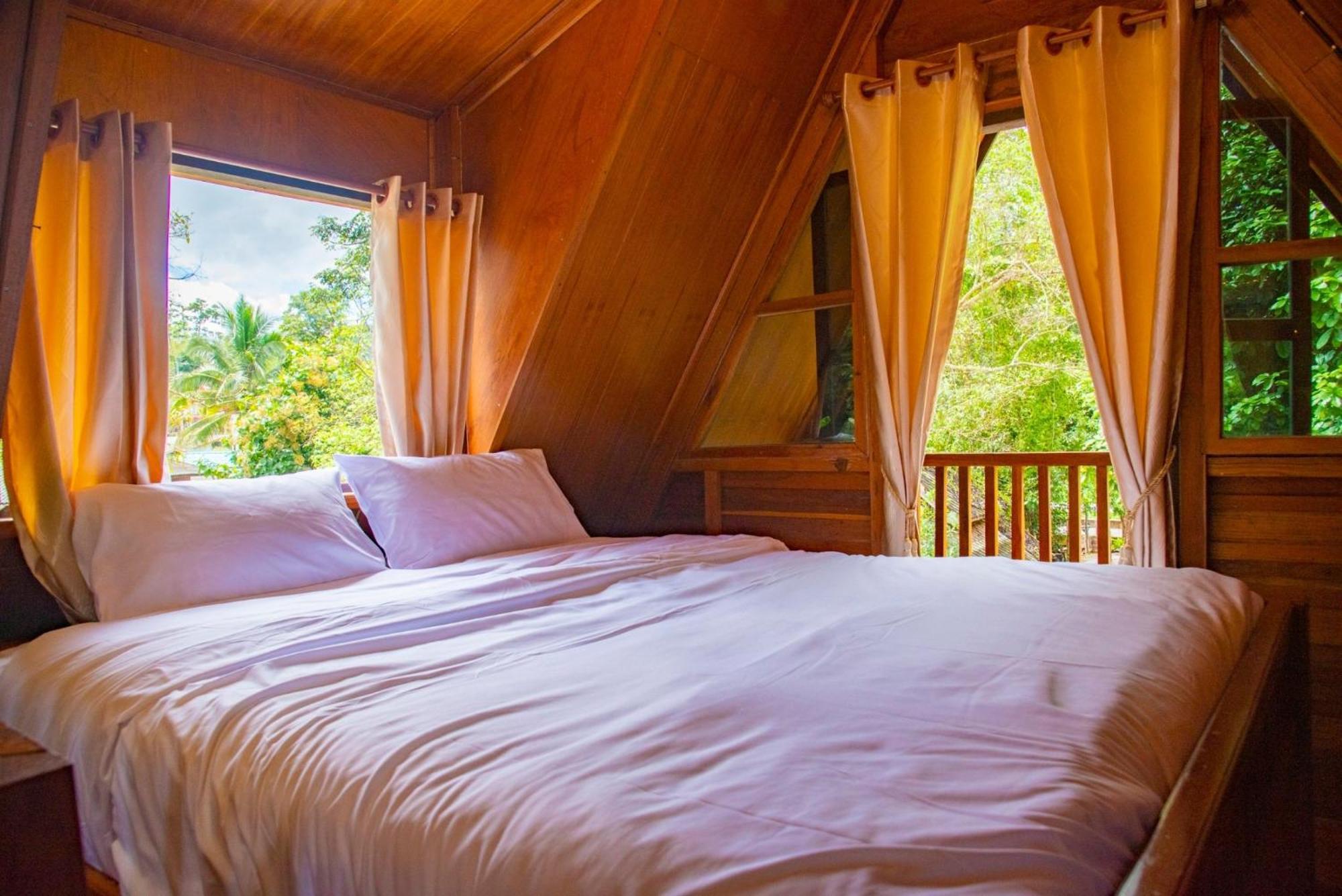 Hotel Ban Kaew Mo Ra Glamping & Restaurant Pang Mapha Exteriér fotografie