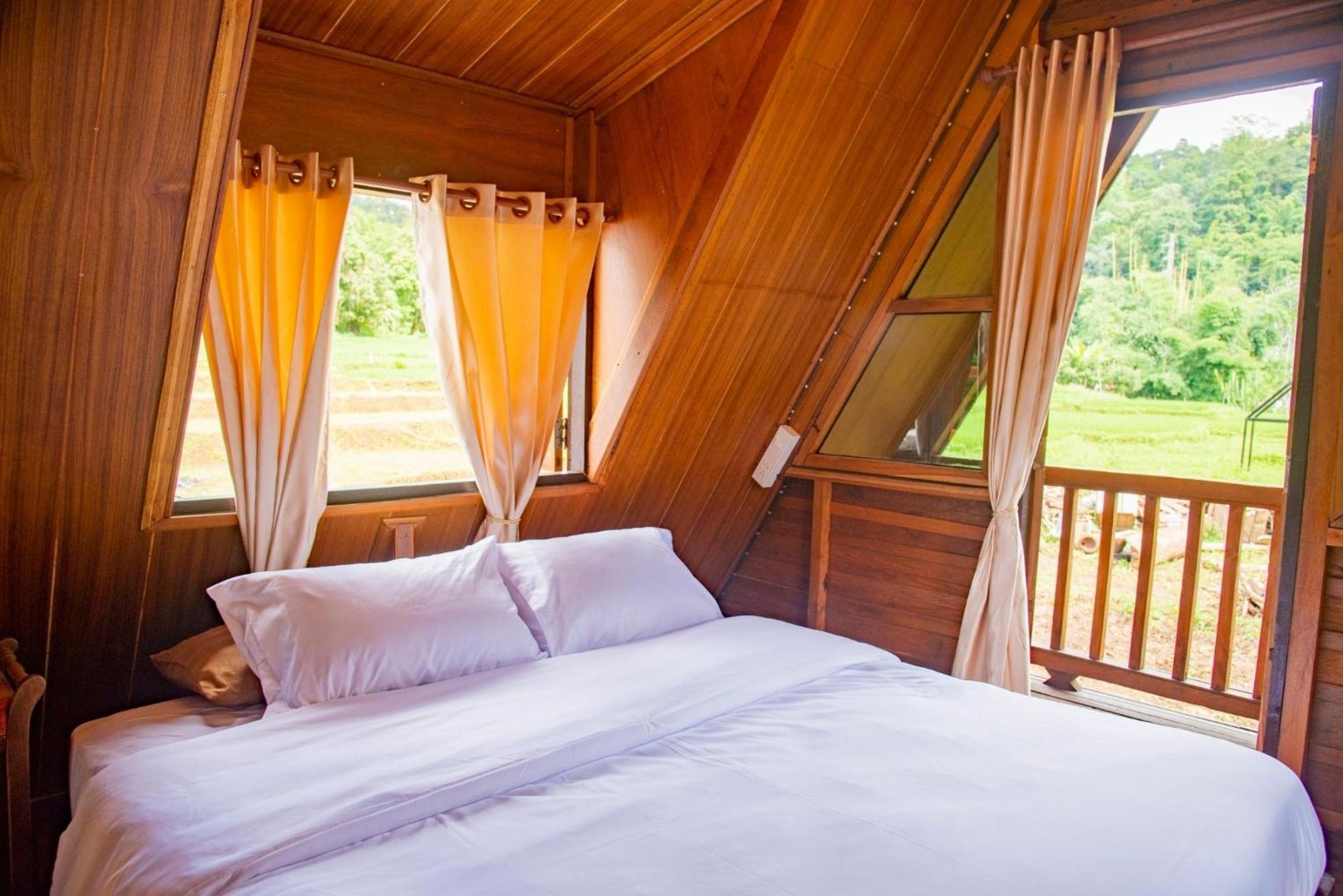 Hotel Ban Kaew Mo Ra Glamping & Restaurant Pang Mapha Exteriér fotografie