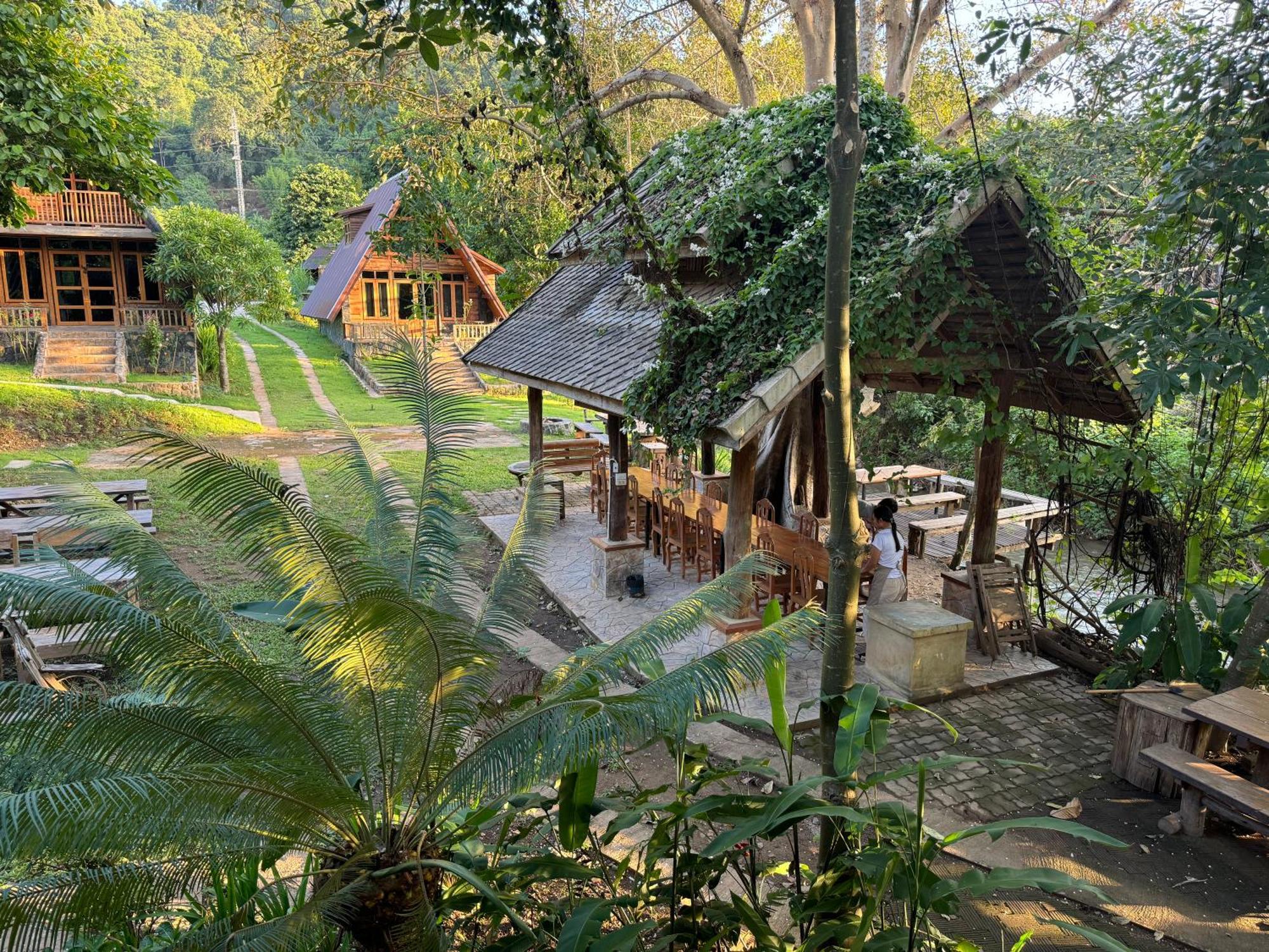 Hotel Ban Kaew Mo Ra Glamping & Restaurant Pang Mapha Exteriér fotografie