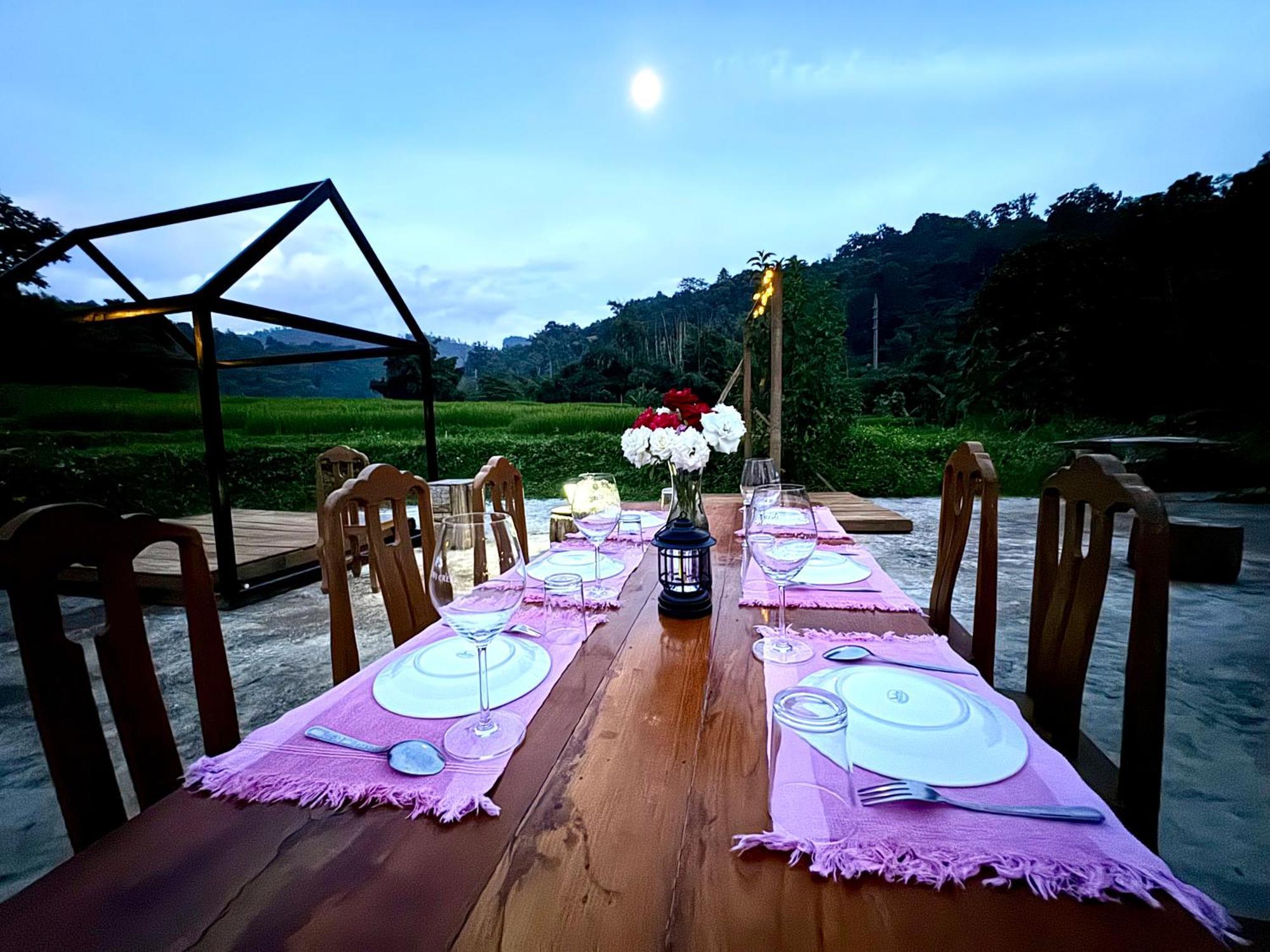 Hotel Ban Kaew Mo Ra Glamping & Restaurant Pang Mapha Exteriér fotografie