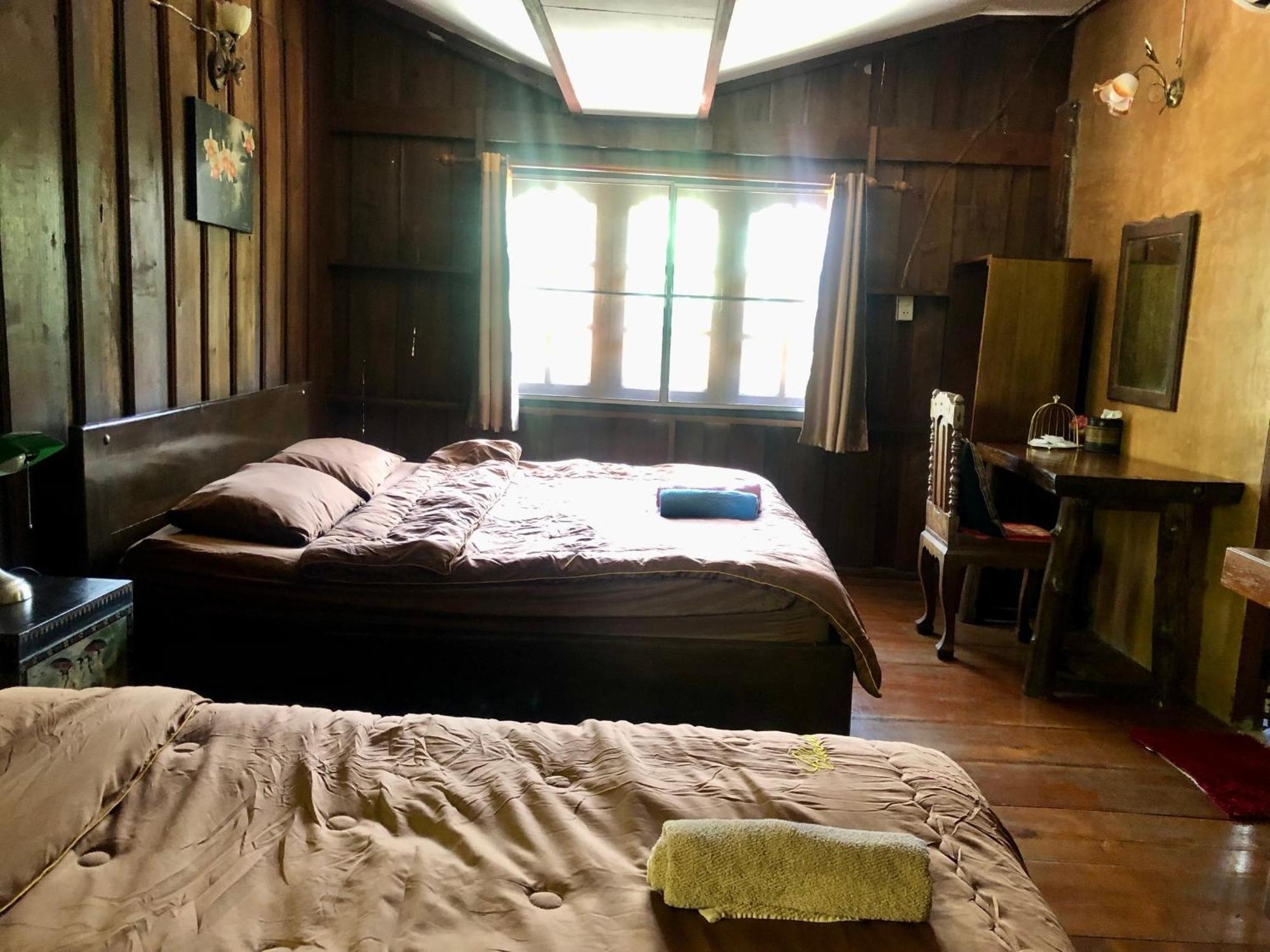 Hotel Ban Kaew Mo Ra Glamping & Restaurant Pang Mapha Exteriér fotografie