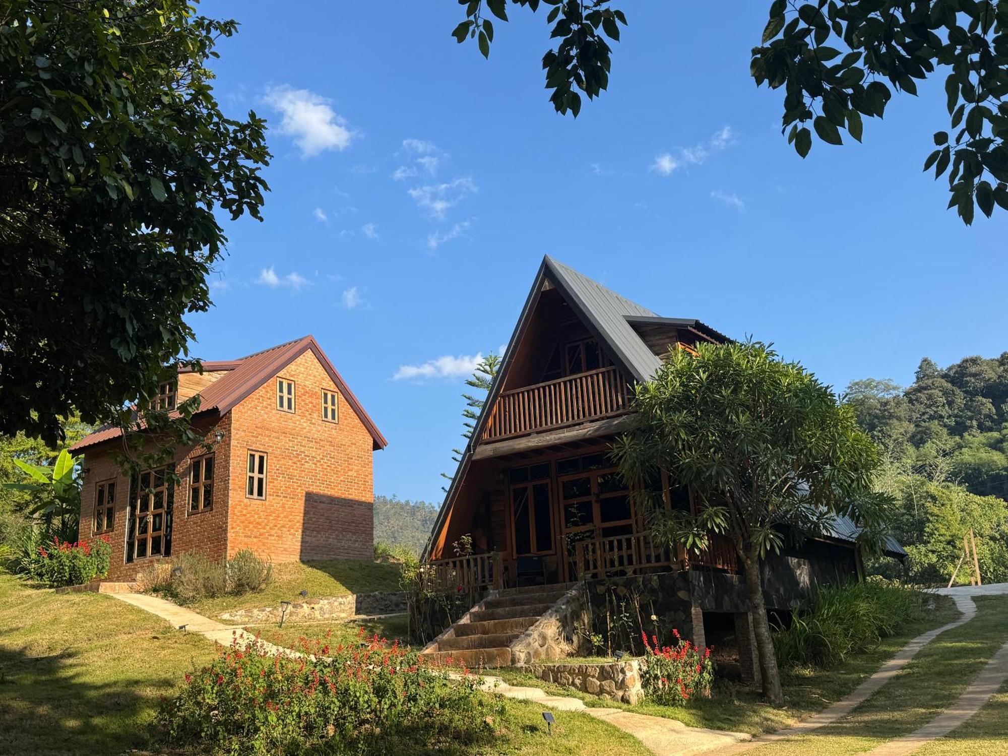 Hotel Ban Kaew Mo Ra Glamping & Restaurant Pang Mapha Exteriér fotografie