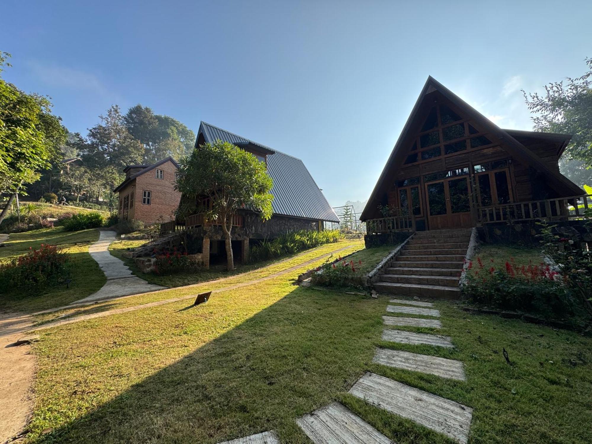 Hotel Ban Kaew Mo Ra Glamping & Restaurant Pang Mapha Exteriér fotografie